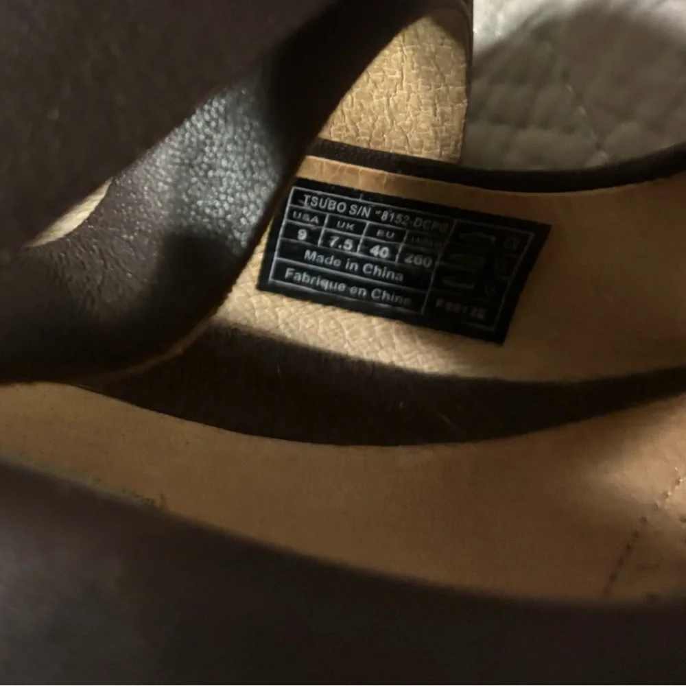TSUBO Soft Leather Wedges-Size 9 - Picture 5 of 8
